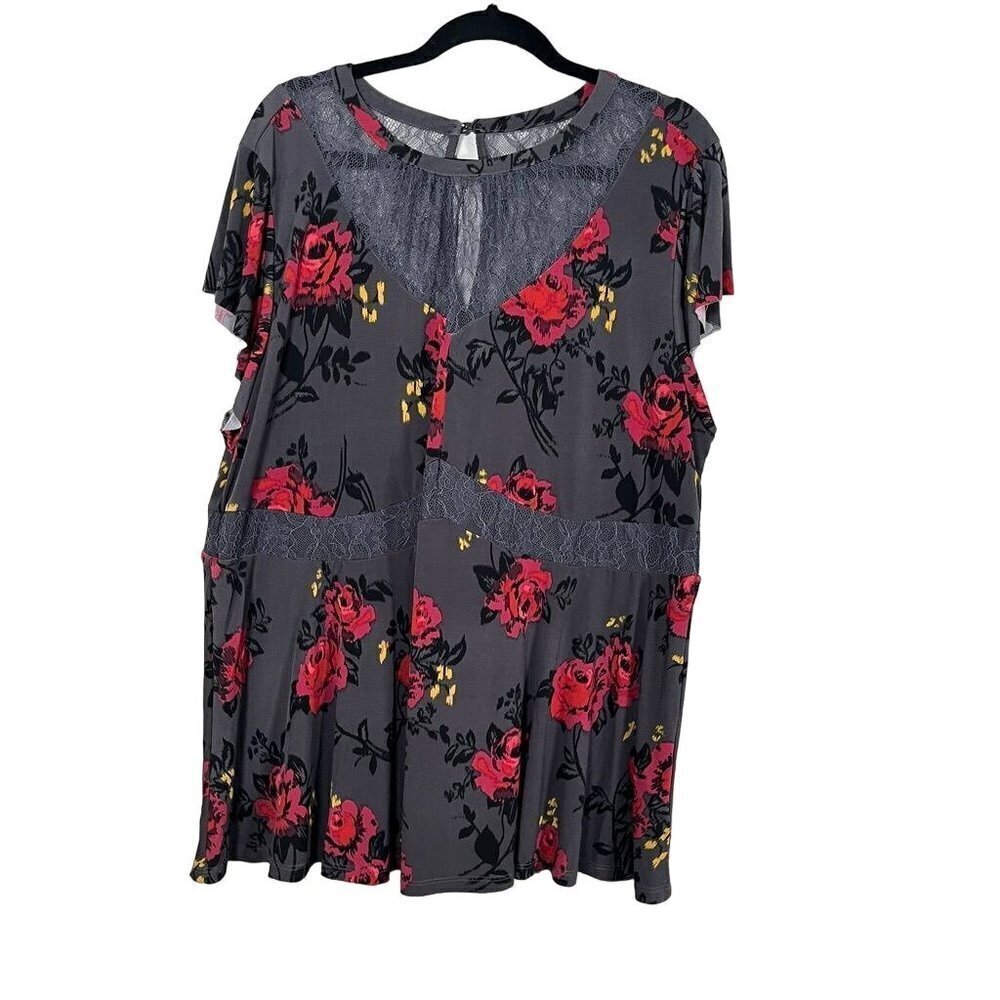 Torrid Floral Top 22 Gray‎ Lace Boho Western Concert Mature Preppy Workwear 80s
